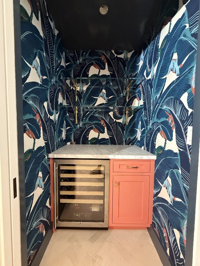 Wallpaper Installation services in Milwaukee, Wisconsin